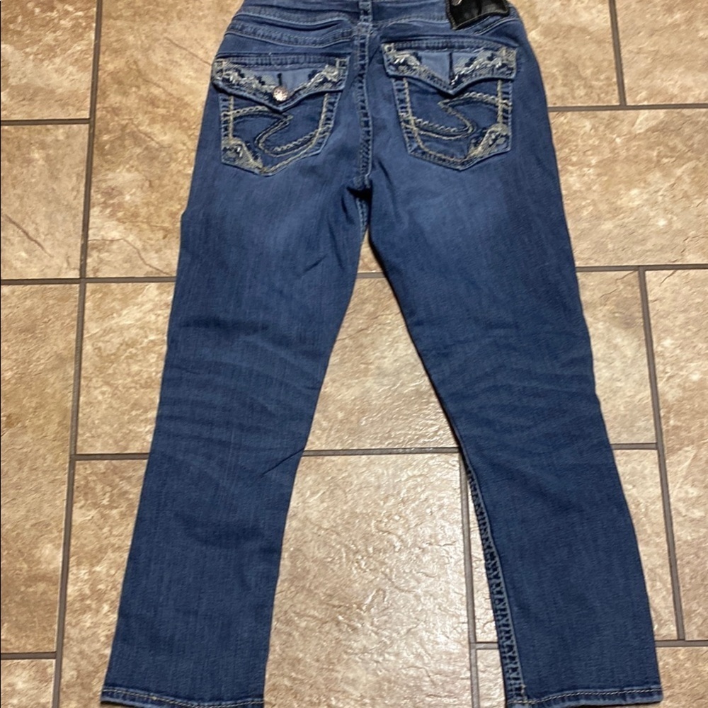 Silver Suki High Capri Straight Leg Jeans with Decorative Stitching Denim